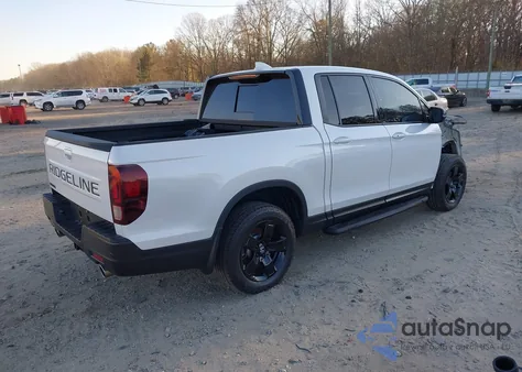 2025 Honda Ridgeline Black Edition z USA, uszkodzony, nr VIN 5FPYK3F89SB012803